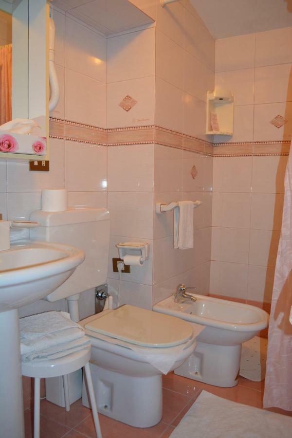Alla Posta Guest House Garna d'Alpago Luaran gambar
